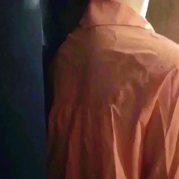 Meta Button Up Shirt, Uniform, Volunteers, Scrubs, Coat, or Jacket - Medium - Picture 5 of 14